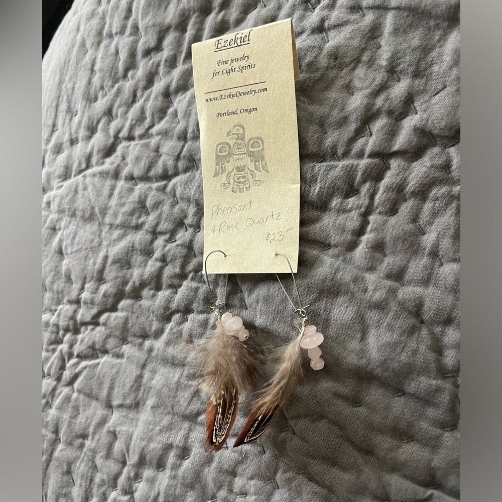 NWT pheasant feather & rose quartz earrings